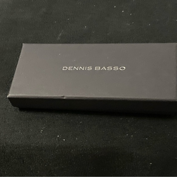 Dennis Basso Red LUGGAGE TAG MEASURES APPROX 6” RED LEATHER RED FUR (FAUX??) - Picture 12 of 13